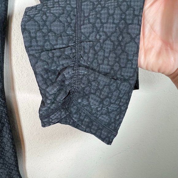 Prana Leggings Quilted Gray Womens Medium Athletic Gym Stretch - Picture 8 of 8